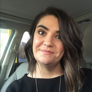 Meet your Posher, Celeste